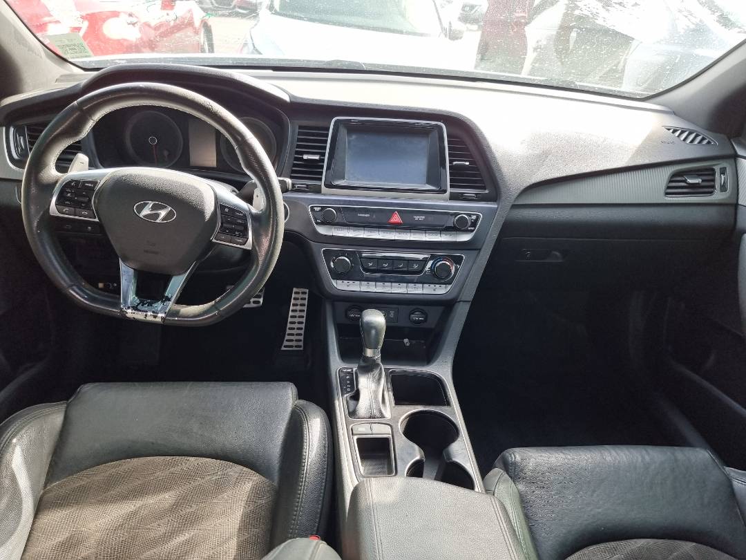 2018 HYUNDAI SONATA — 117594 Miles — Lot 38102819 — Souq - Marhaba Auctions Used Cars - Image 7