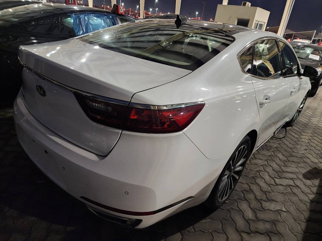 2018 KIA CADENZA — 51263 Miles — Lot 75281623 - Marhaba Auctions Used Cars - Image 9