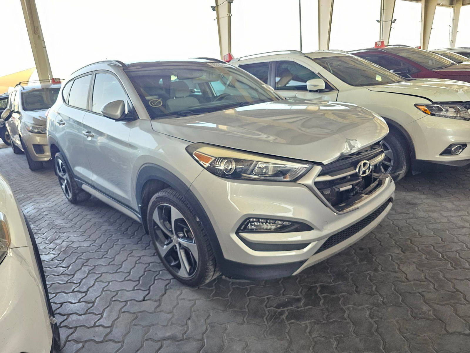 HYUNDAI TUCSON 2017 - Marhaba Auction Used Cars - Image 4