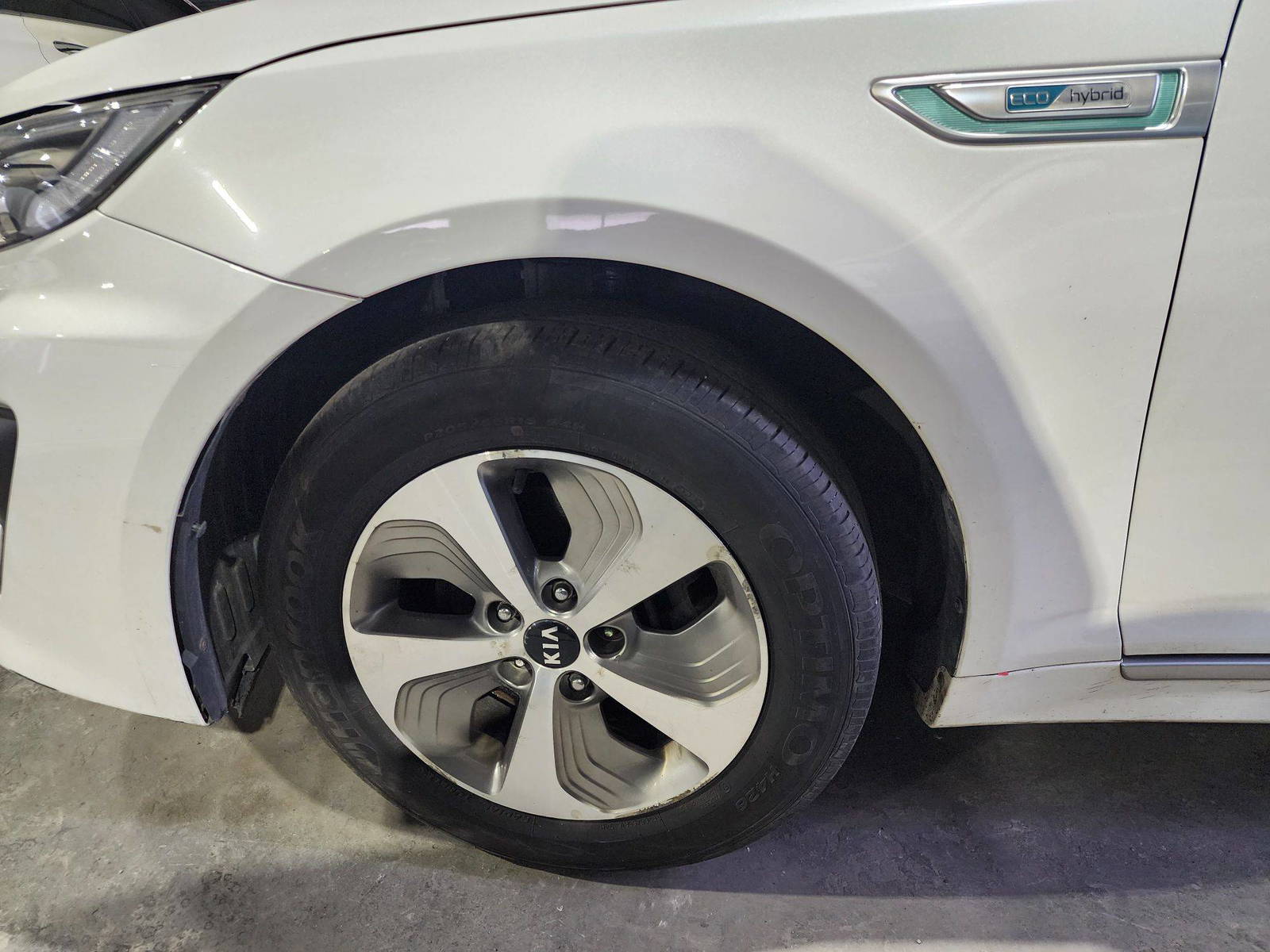 2014 KIA K5 — 140041 KM — Lot 062544 — Souq - Marhaba Auctions Used Cars - Image 11
