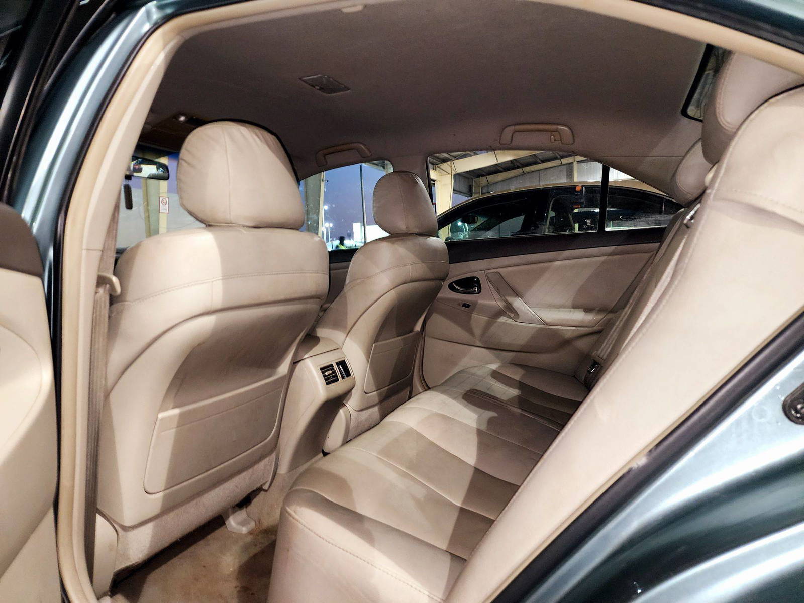 2011 TOYOTA CAMRY — 173502 Miles — Lot 51454174 — Souq - Marhaba Auctions Used Cars - Image 6