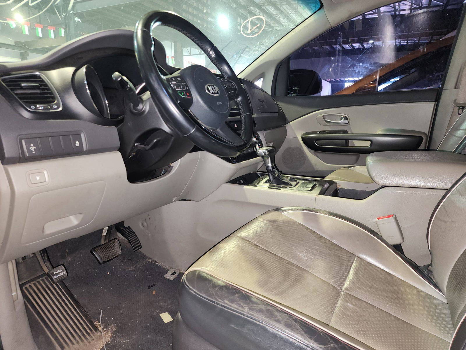 KIA SEDONA 2017 - Marhaba Auction Used Cars - Image 10