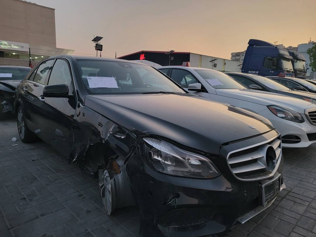 2016 MERCEDES BENZ E 350 — 141240 Miles — Lot 5011 — Main - Marhaba Auctions Used Cars - Image 4