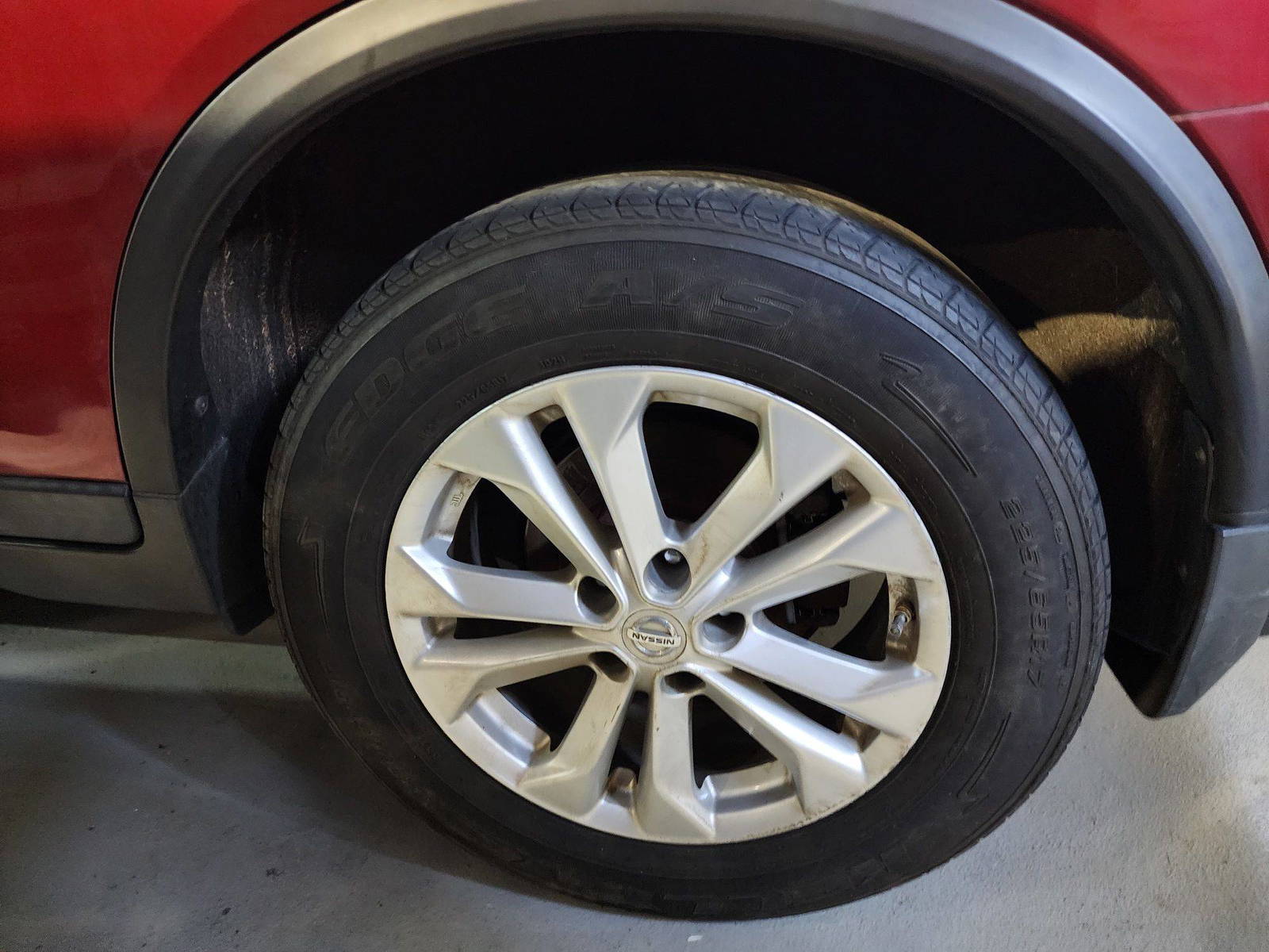 2015 NISSAN ROGUE — 170077 Miles — Lot 37056 — Souq - Marhaba Auctions Used Cars - Image 9