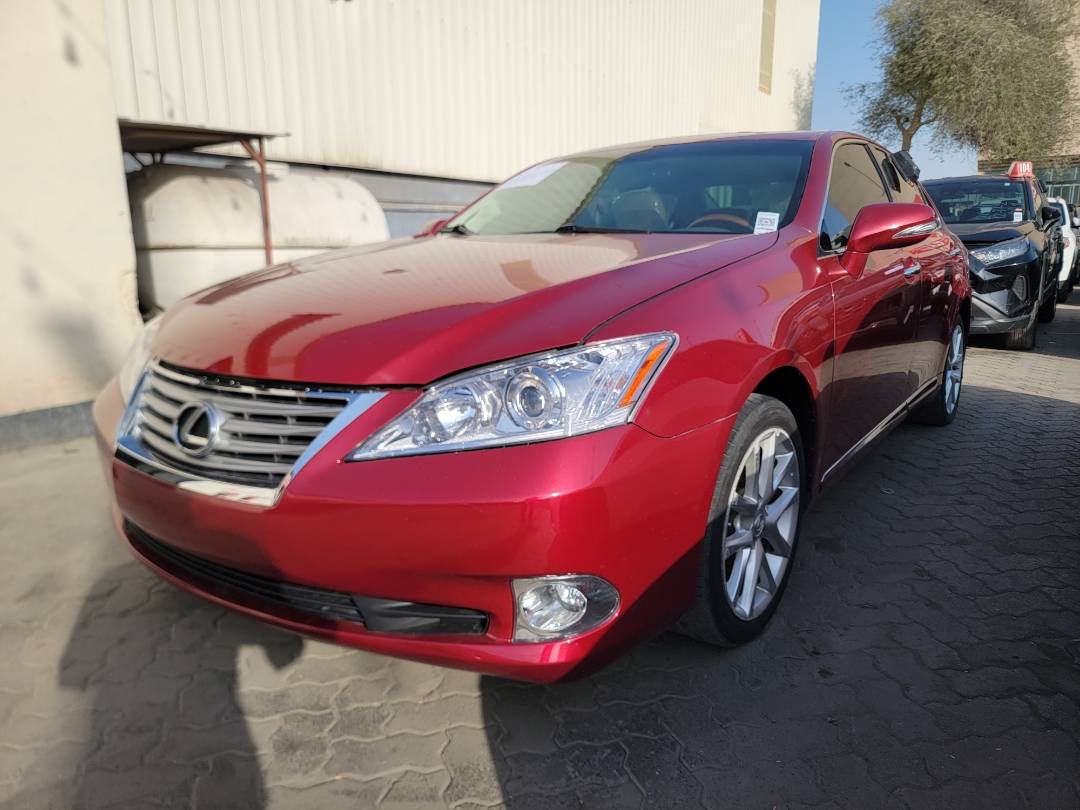 2011 LEXUS ES 350 — 176283 Miles — Lot 77442693 — Souq - Marhaba Auctions Used Cars - Image 5