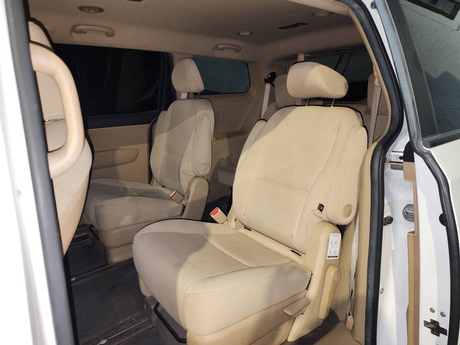 2015 KIA SEDONA — 144702 Miles — Lot 6039160 — Main - Marhaba Auctions Used Cars - Image 7