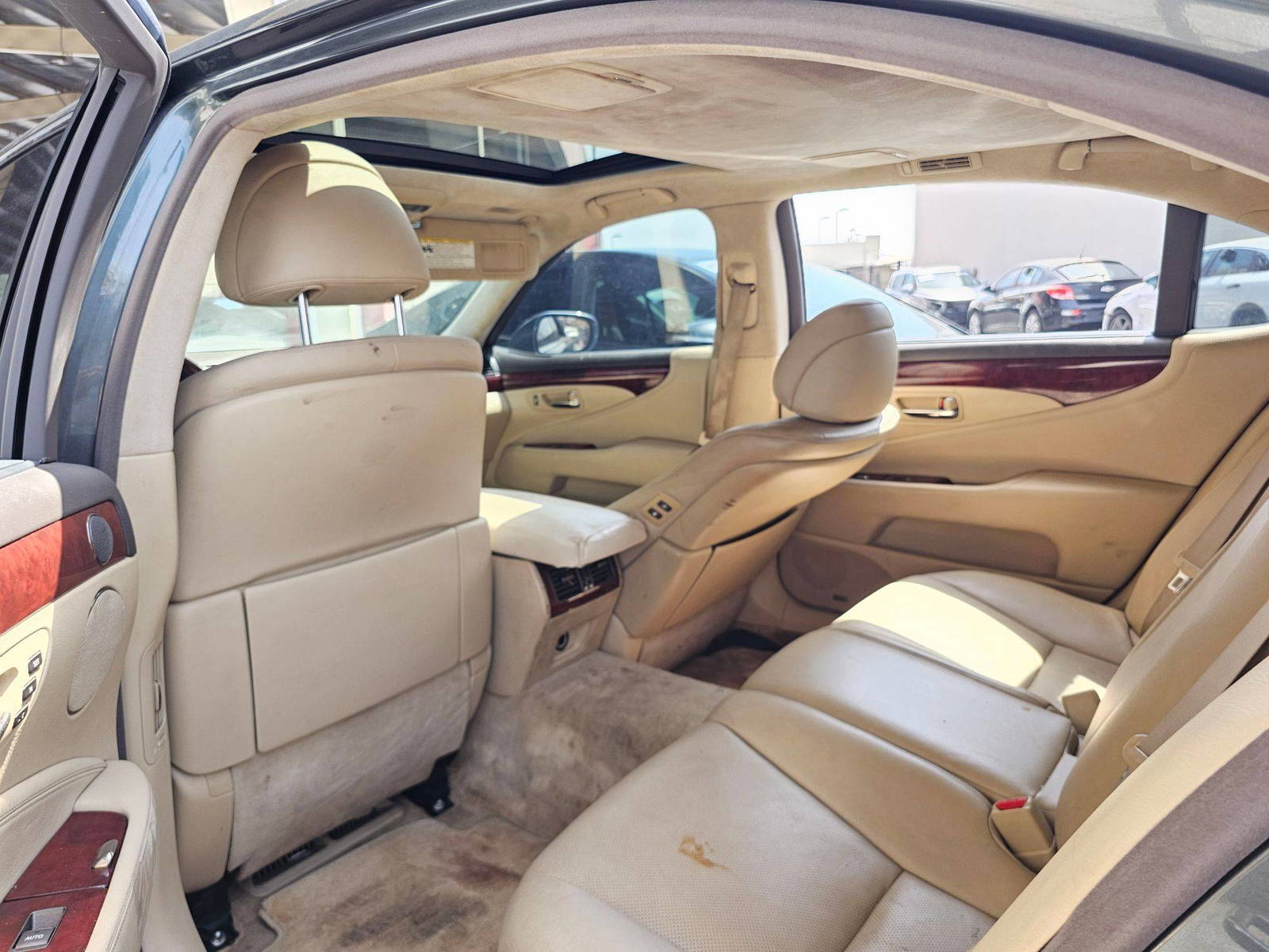 2007 LEXUS LS 460 — 255918 Miles — Lot 75005607 — Main - Marhaba Auctions Used Cars - Image 6