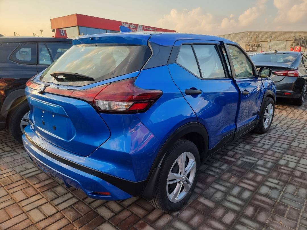 2021 NISSAN KICKS — 43388 Miles — Lot 40263813 — Ind. 12 - Marhaba Auctions Used Cars - Image 4