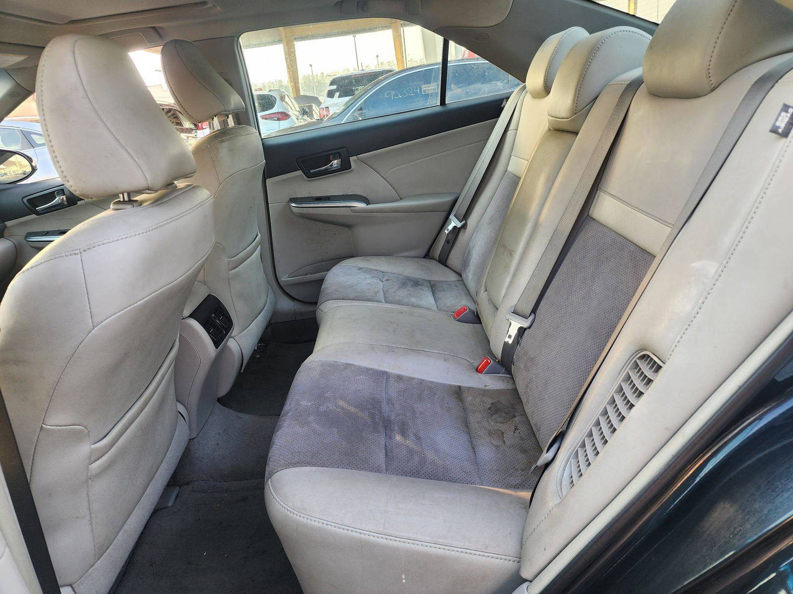 2014 TOYOTA CAMRY — 263105 Miles — Lot 51159464 — Main - Marhaba Auctions Used Cars - Image 6
