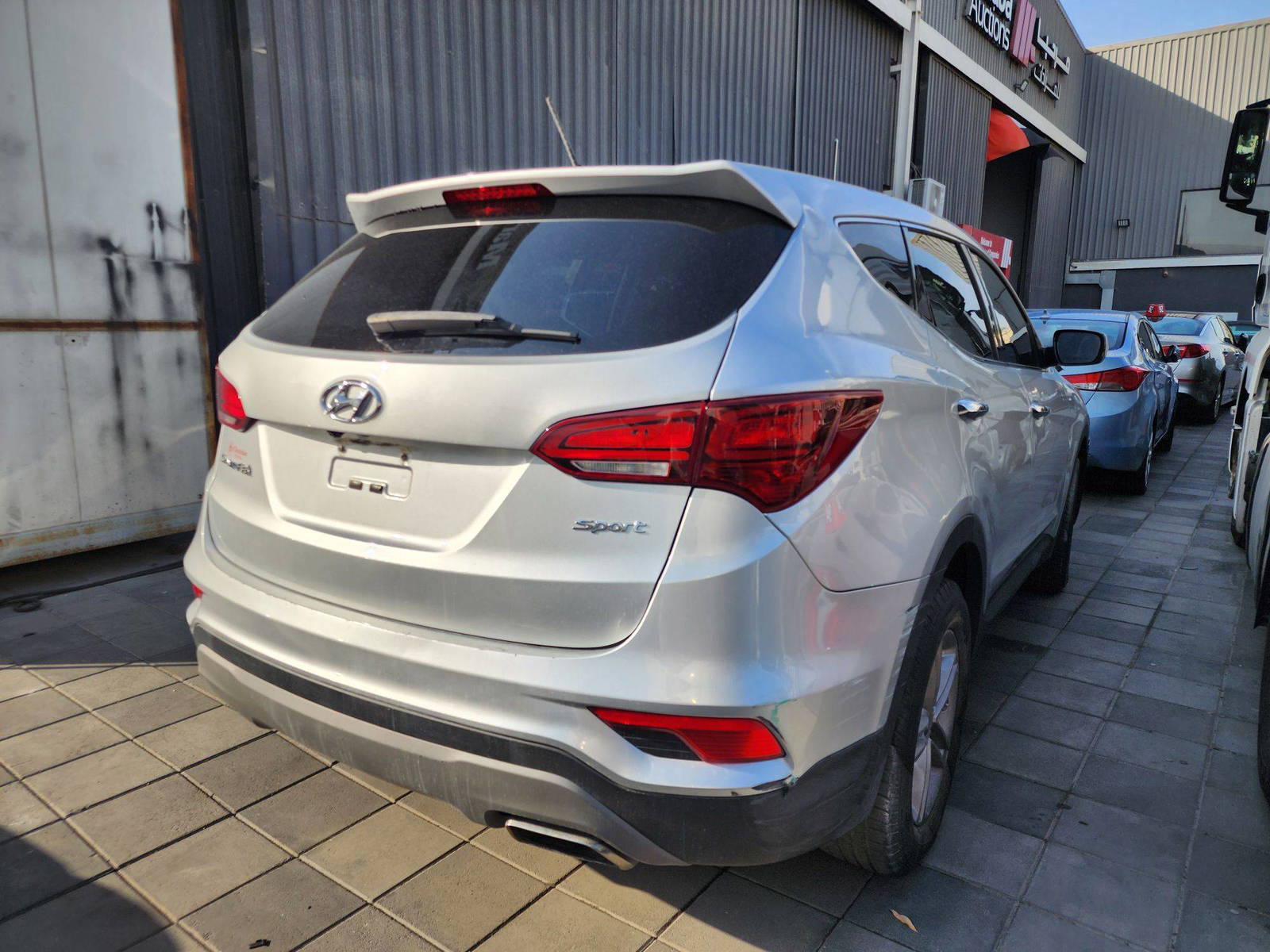 HYUNDAI SANTA FE SPORT 2018 - Marhaba Auction Used Cars - Image 4