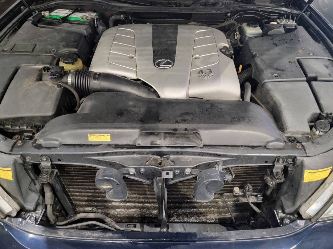 2001 LEXUS LS 430 — 137072 Miles — Lot 038212 — Main - Marhaba Auctions Used Cars - Image 12