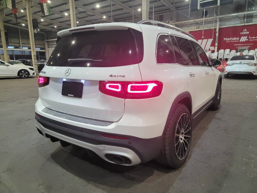2023 MERCEDES BENZ GLB 250 — 2890 Miles — Lot 277142 — Main - Marhaba Auctions Used Cars - Image 4
