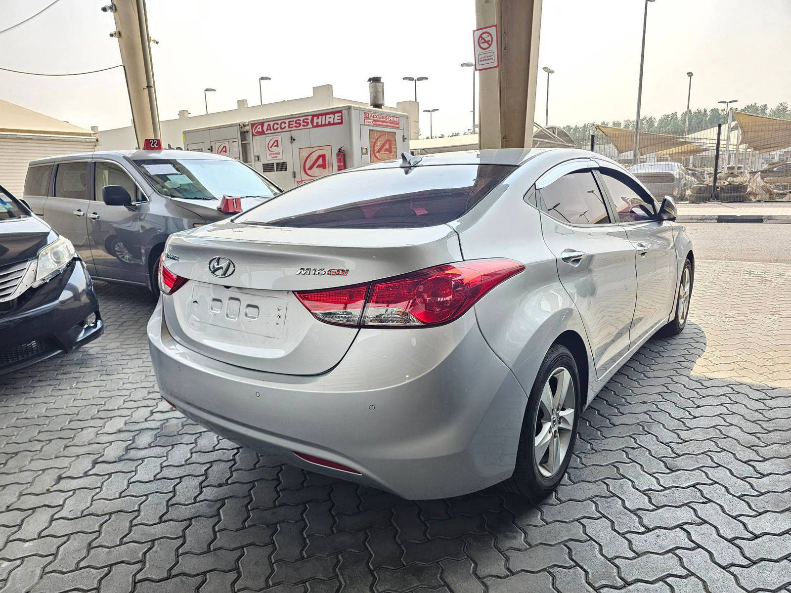 HYUNDAI AVANTE 2011 - Marhaba Auction Used Cars - Image 3