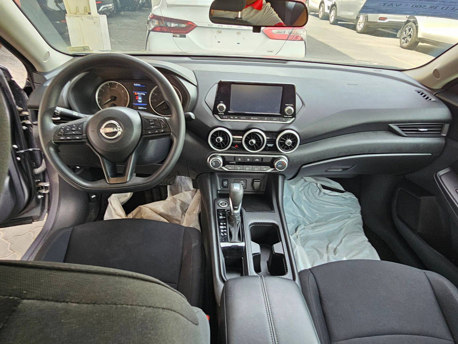 2024 NISSAN SENTRA — 23911 Miles — Lot V5RY285189 — Souq - Marhaba Auctions Used Cars - Image 7