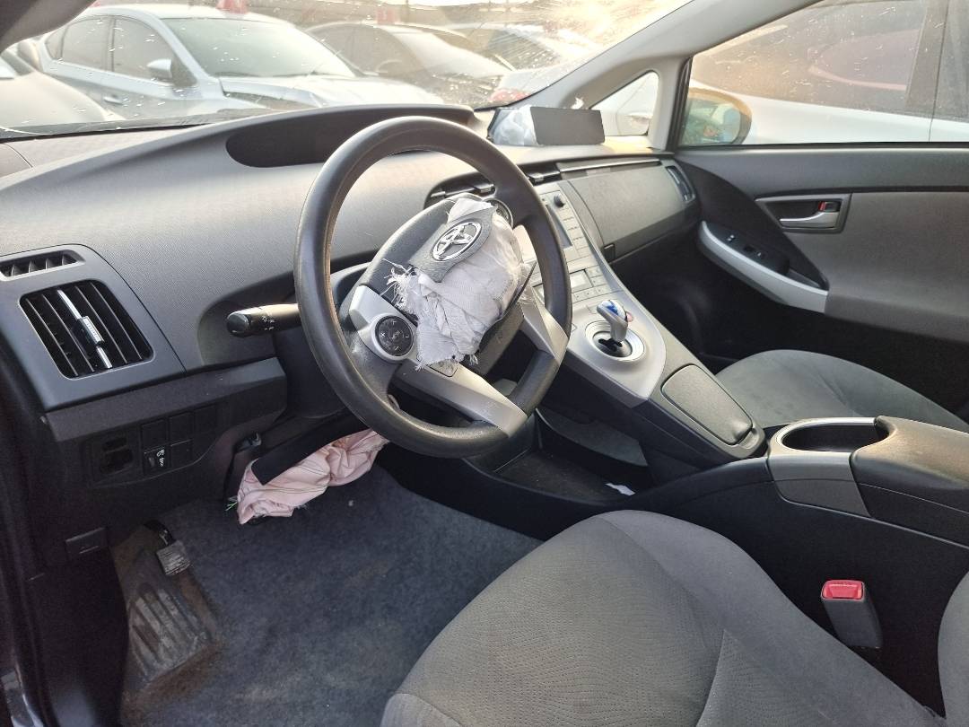 2012 TOYOTA PRIUS — 154139 Miles — Lot 215487 — Ind. 12 - Marhaba Auctions Used Cars - Image 6