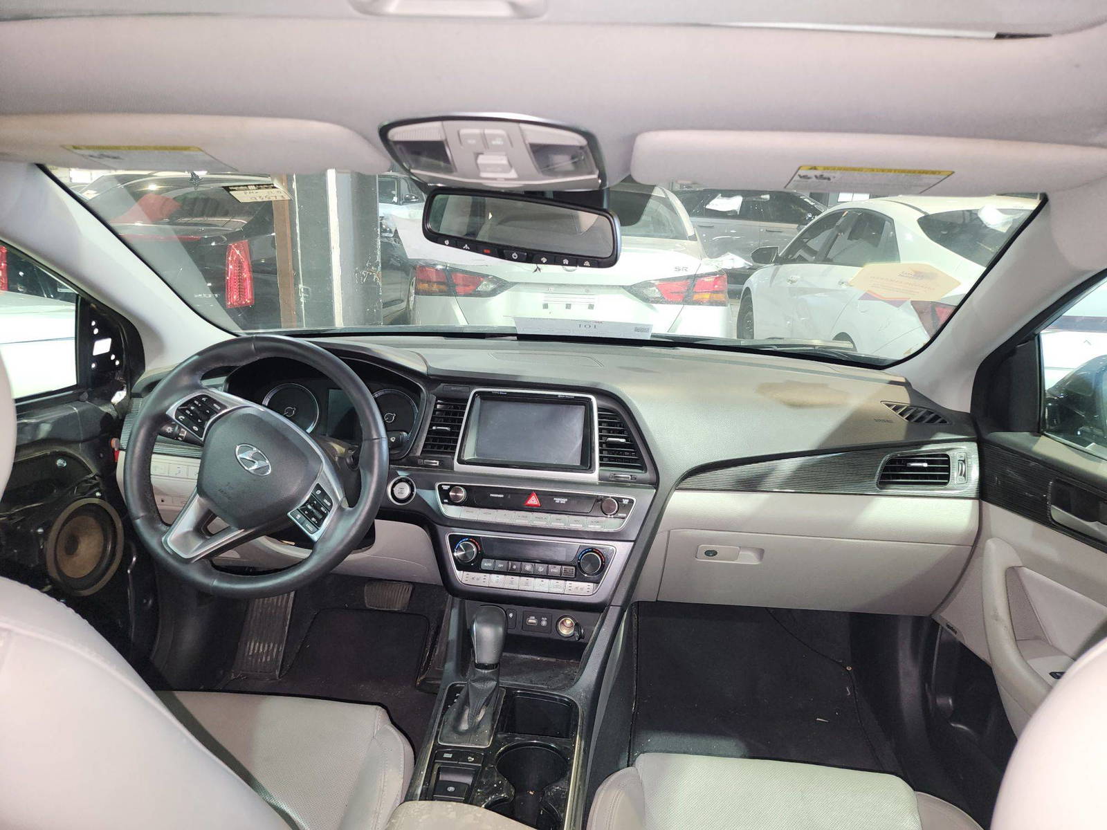 2018 HYUNDAI SONATA — 95574 Miles — Lot 69949564 — Al Quoz - Marhaba Auctions Used Cars - Image 8