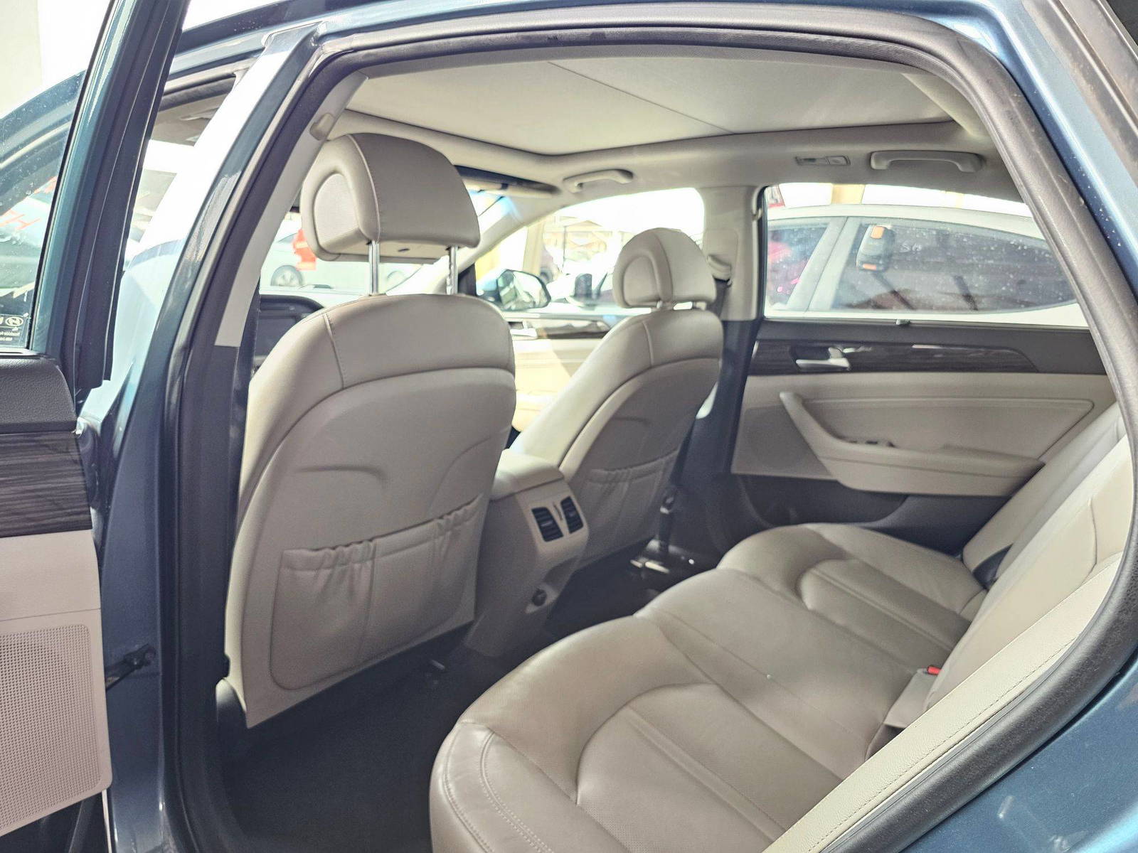 2016 HYUNDAI SONATA — 125760 Miles — Lot 5GA008247 — Souq - Marhaba Auctions Used Cars - Image 6