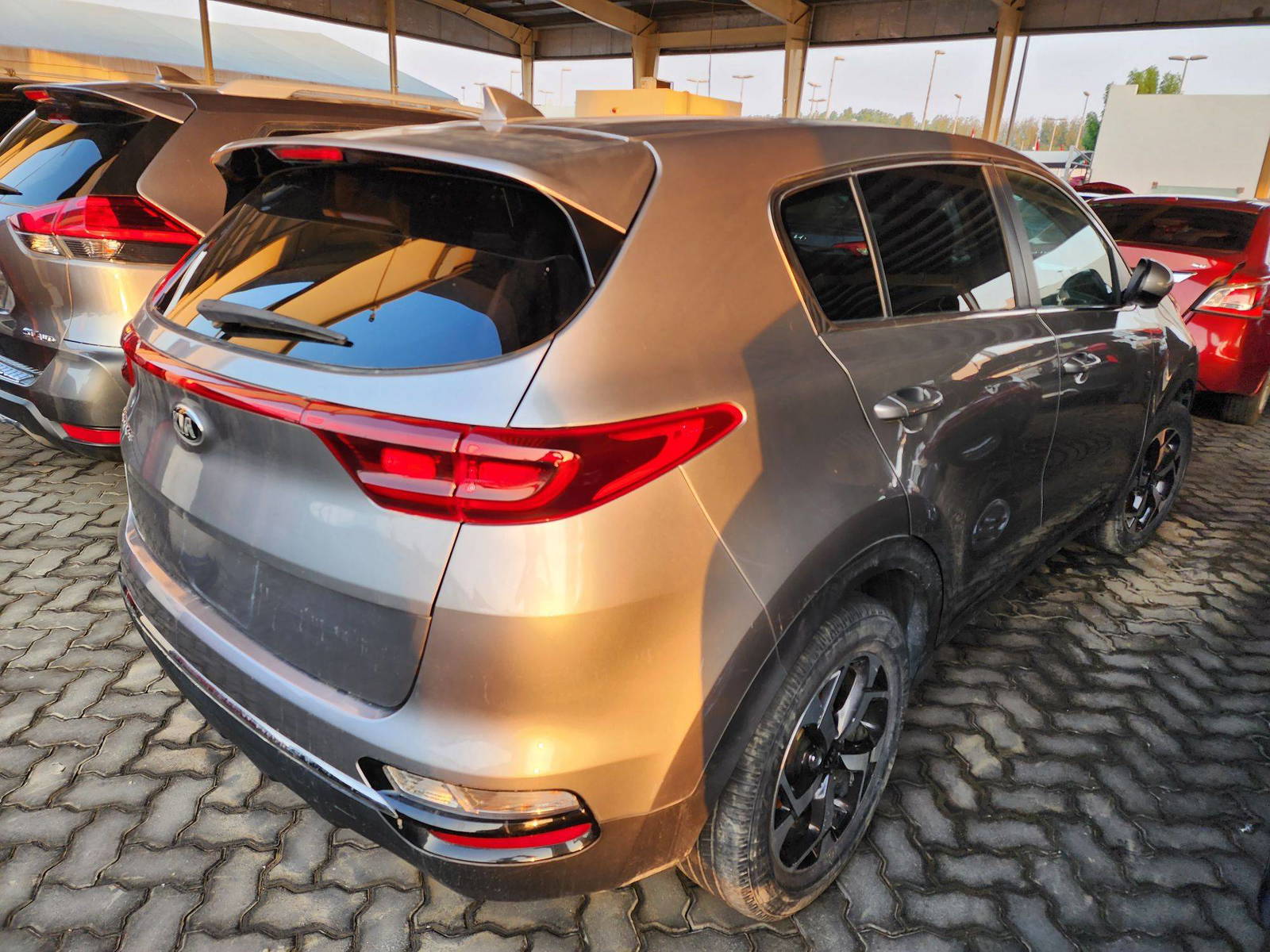 2020 KIA SPORTAGE — 46886 Miles — Lot 60077983 - Marhaba Auctions Used Cars - Image 4