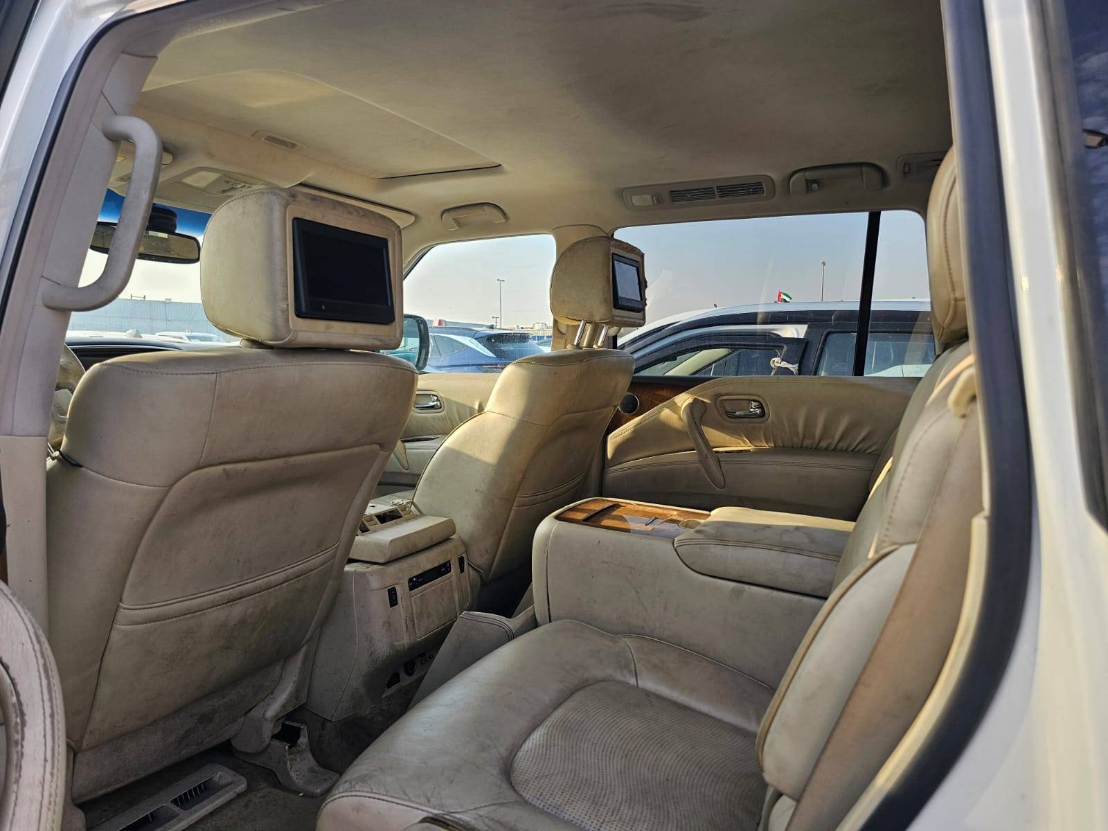 2012 INFINITI QX56 — 190824 Miles — Lot C9019350 - Marhaba Auctions Used Cars - Image 9