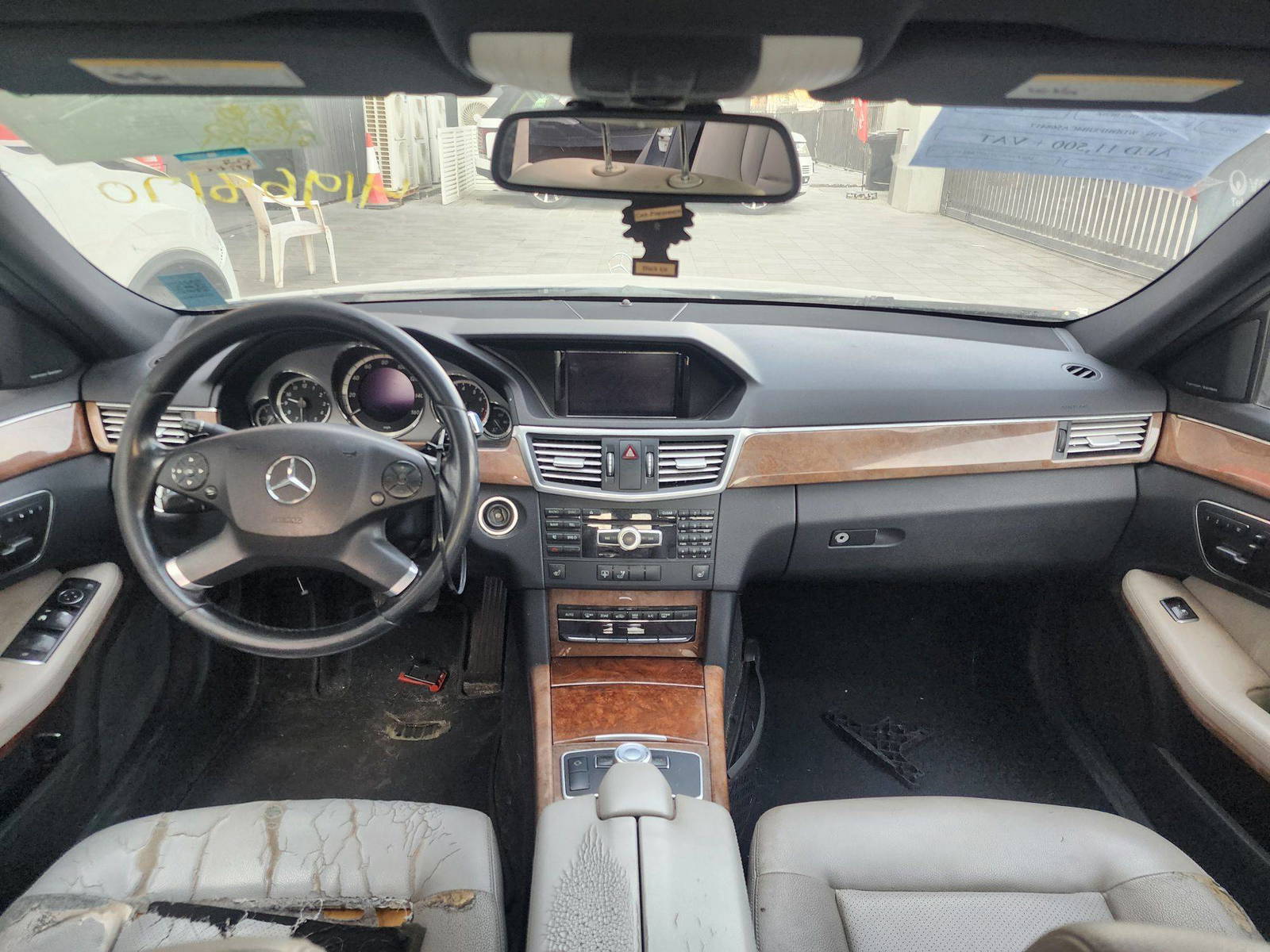 2012 MERCEDES BENZ E 350 — 212597 Miles — Lot 568417 — Ind. 12 - Marhaba Auctions Used Cars - Image 8