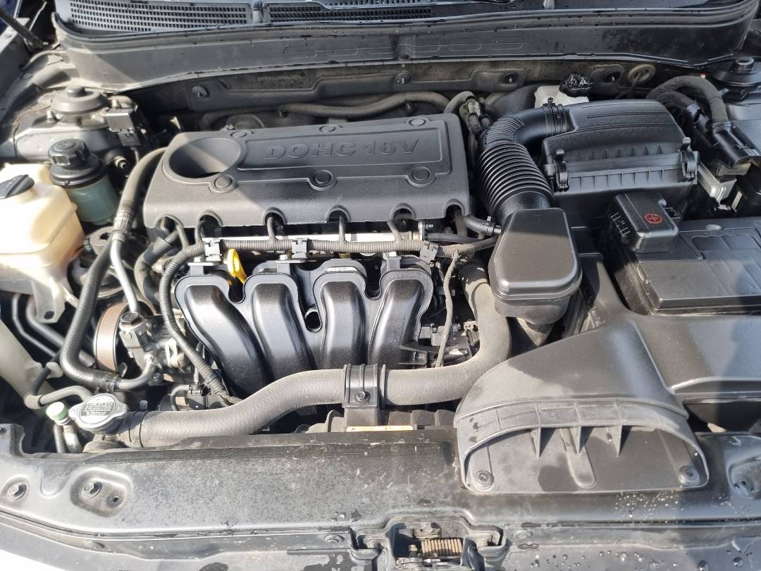 HYUNDAI SONATA 2010 - Marhaba Auction Used Cars - Image 12