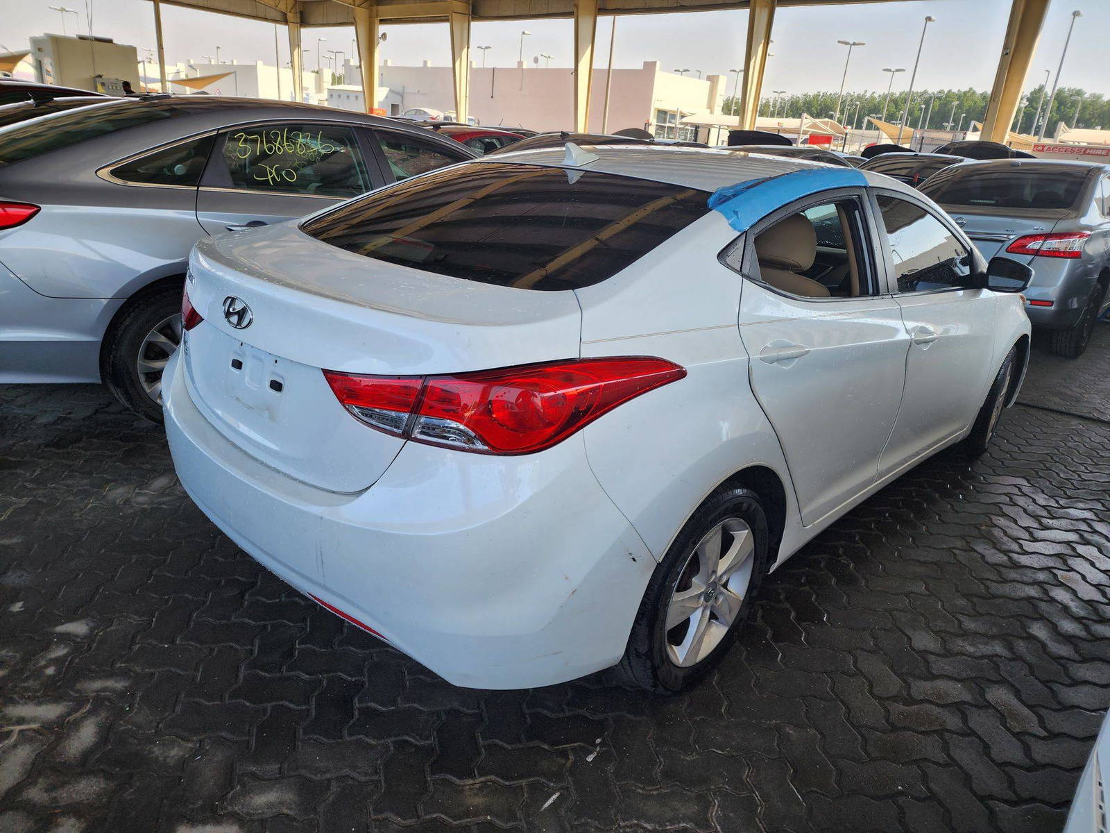 2011 HYUNDAI ELANTRA — 185229 Miles — Lot 71775103 - Marhaba Auctions Used Cars - Image 4