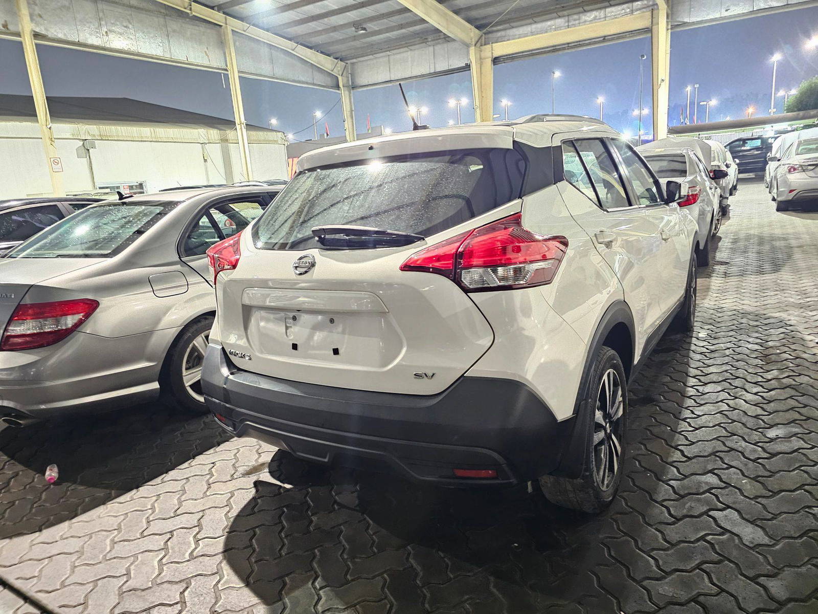 2018 NISSAN KICKS — 114652 Miles — Lot 62855225 — Ind. 12 - Marhaba Auctions Used Cars - Image 5