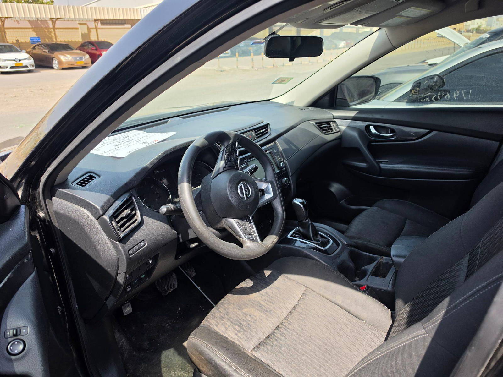 NISSAN ROGUE 2018 - Marhaba Auction Used Cars - Image 8
