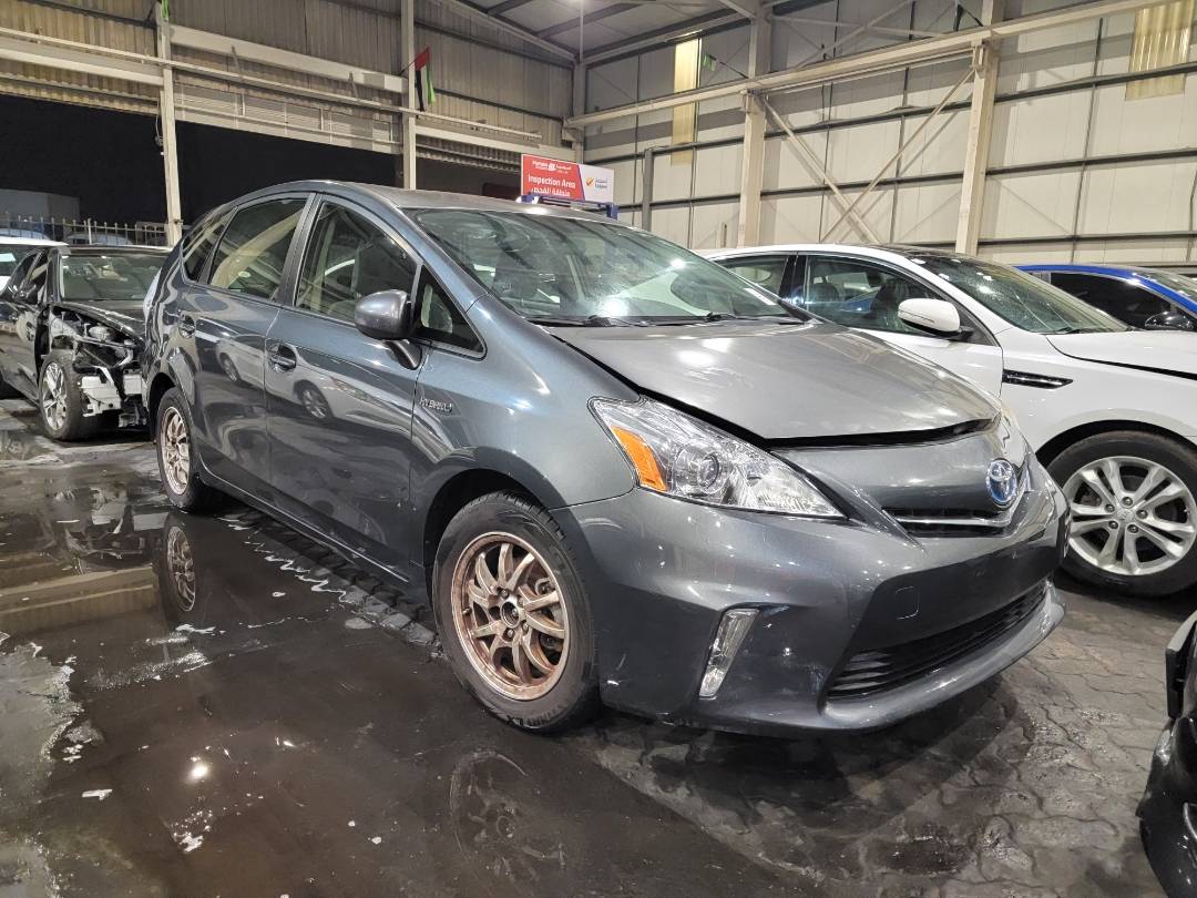 2012 TOYOTA PRIUS V — 314675 Miles — Lot 3140293 — Main - Marhaba Auctions Used Cars - Image 5