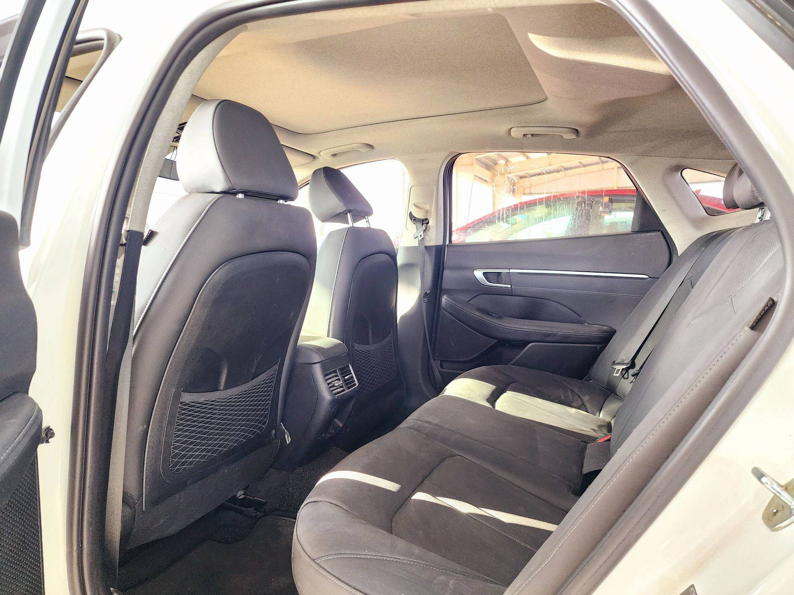 HYUNDAI SONATA 2022 - Marhaba Auction Used Cars - Image 6