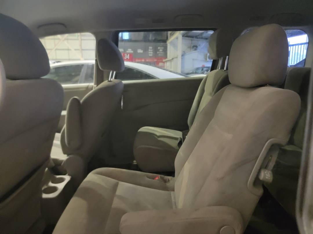 2015 NISSAN QUEST — 163278 Miles — Lot 5F9123183 — Souq - Marhaba Auctions Used Cars - Image 6