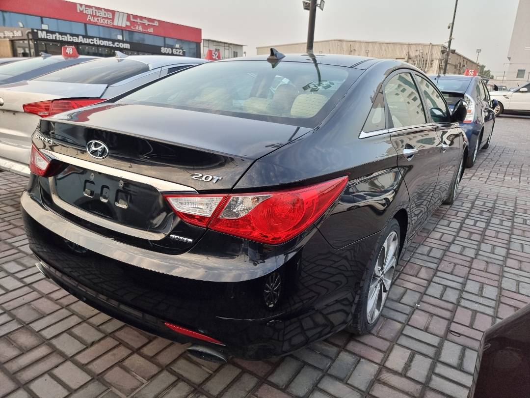 2013 HYUNDAI SONATA — 148665 Miles — Lot 653829 — Ind. 12 - Marhaba Auctions Used Cars - Image 5