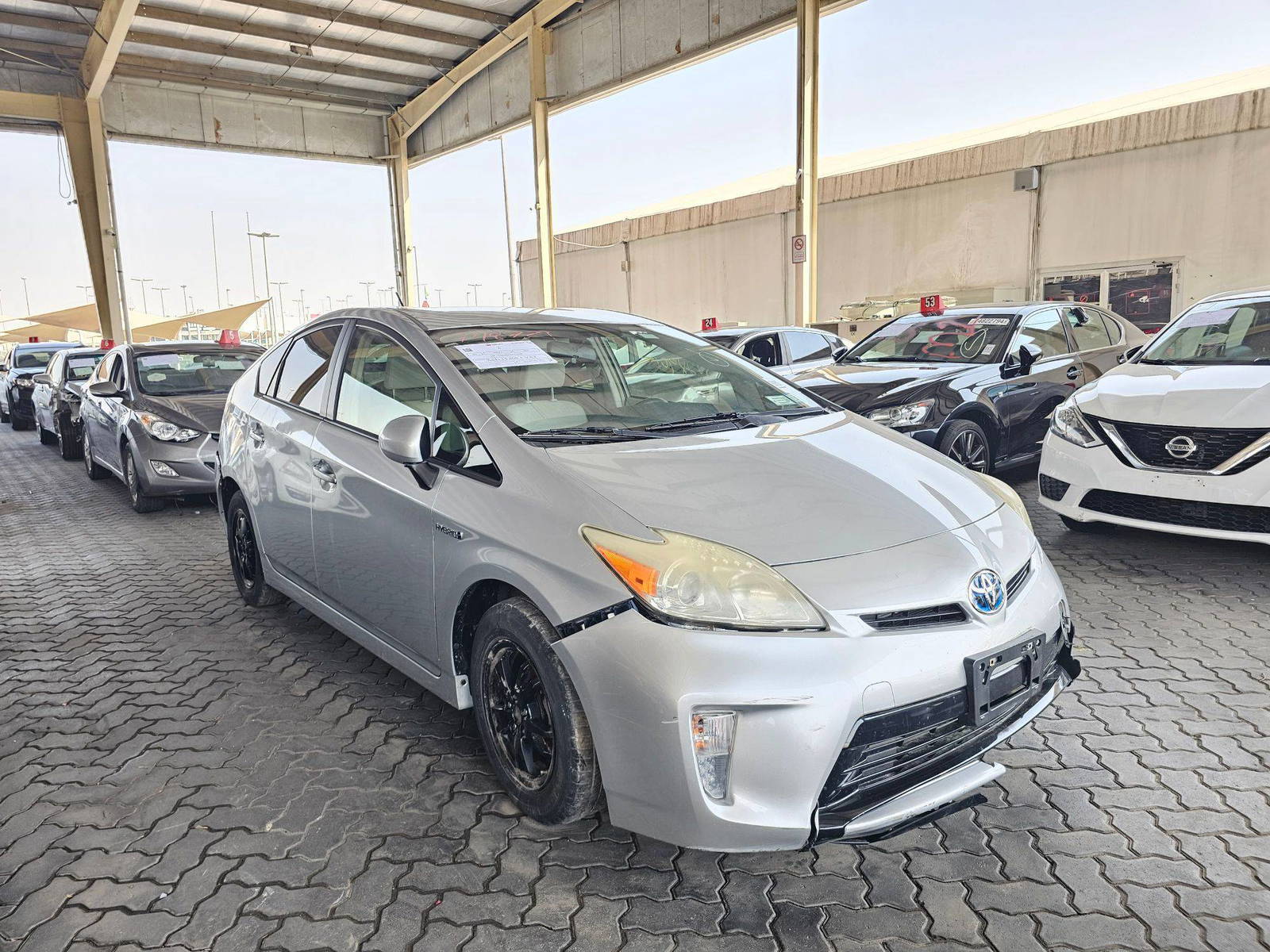 2014 TOYOTA PRIUS — 151031 Miles — Lot U6E1748729 — Souq - Marhaba Auctions Used Cars - Image 4
