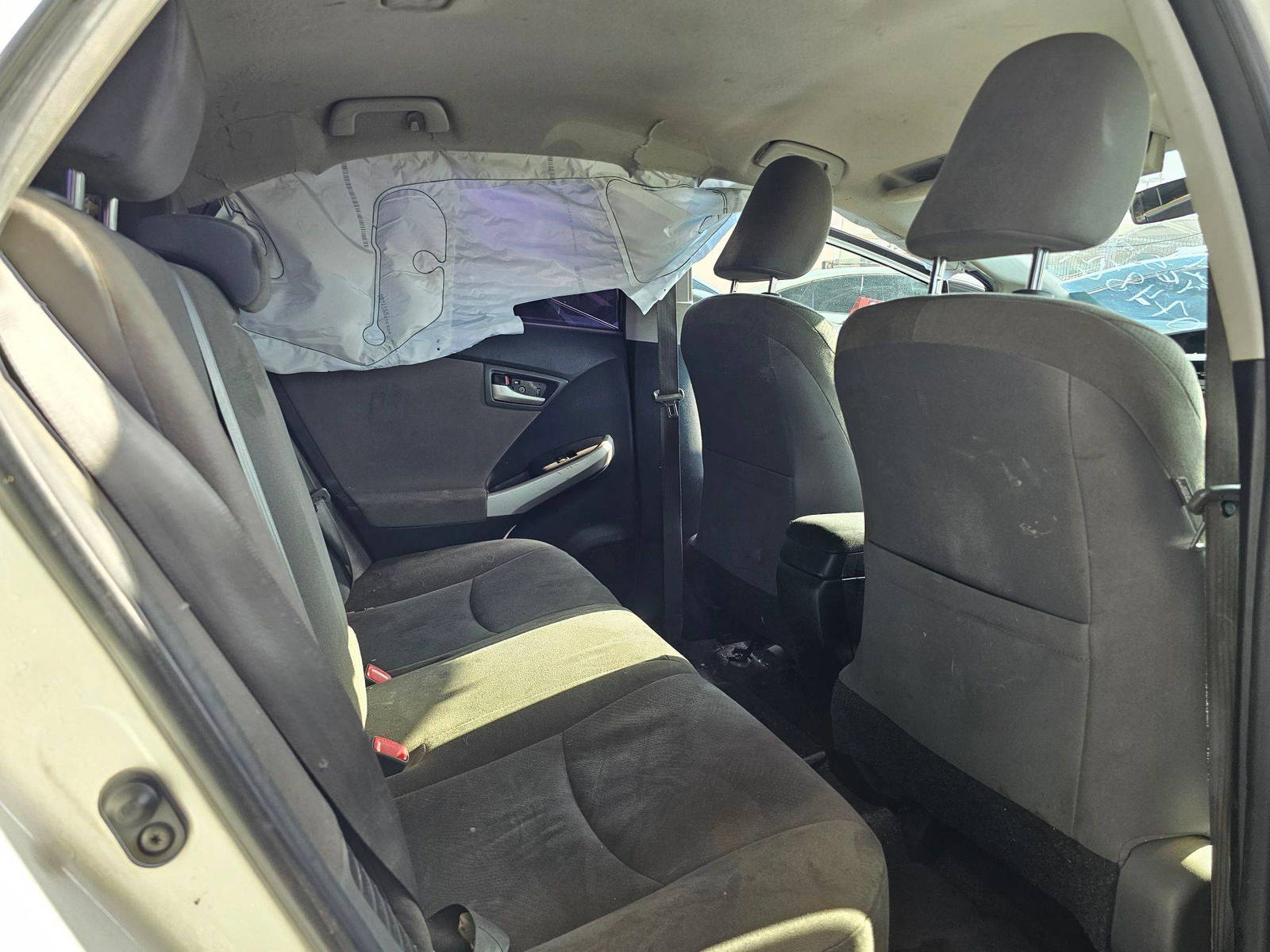 TOYOTA PRIUS 2015 - Marhaba Auction Used Cars - Image 13