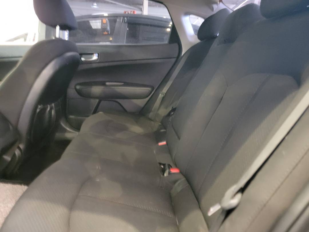 2018 KIA OPTIMA — 134989 Miles — Lot 78861123 — Souq - Marhaba Auctions Used Cars - Image 6
