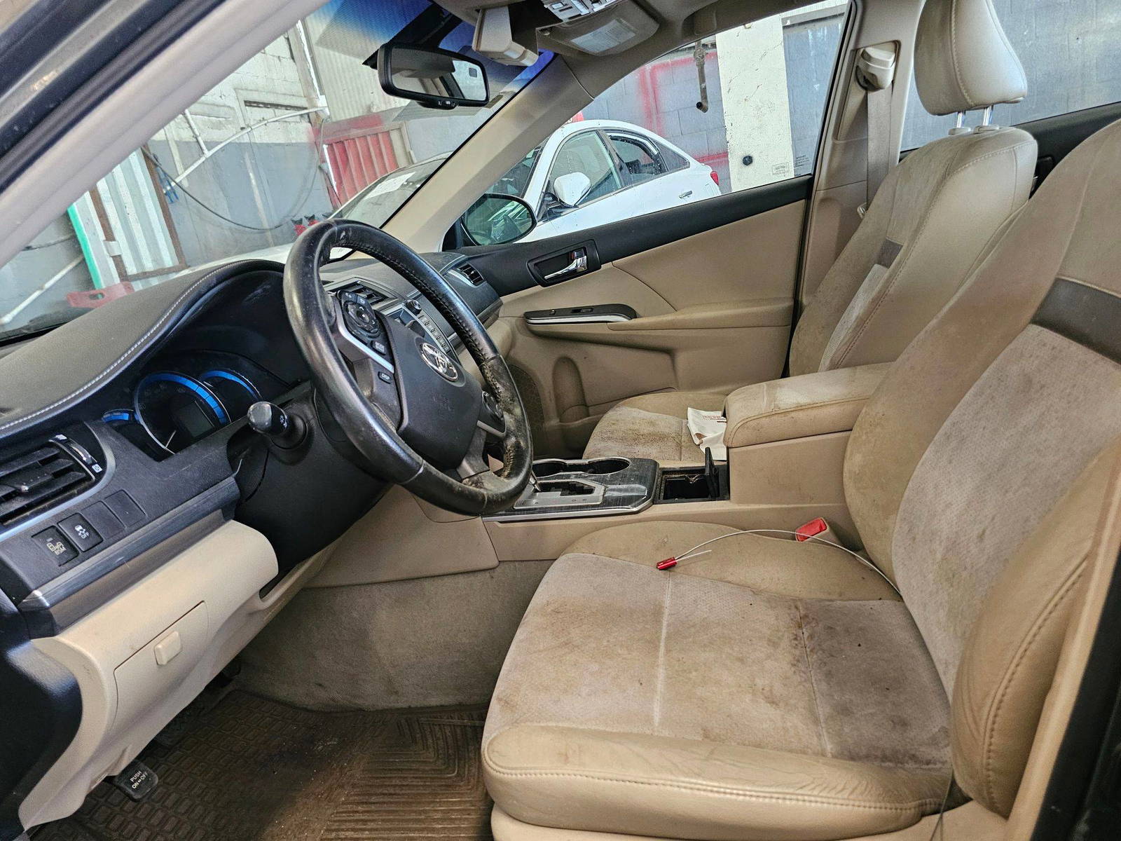 2012 TOYOTA CAMRY — 190589 Miles — Lot 44198667 — Main - Marhaba Auctions Used Cars - Image 9