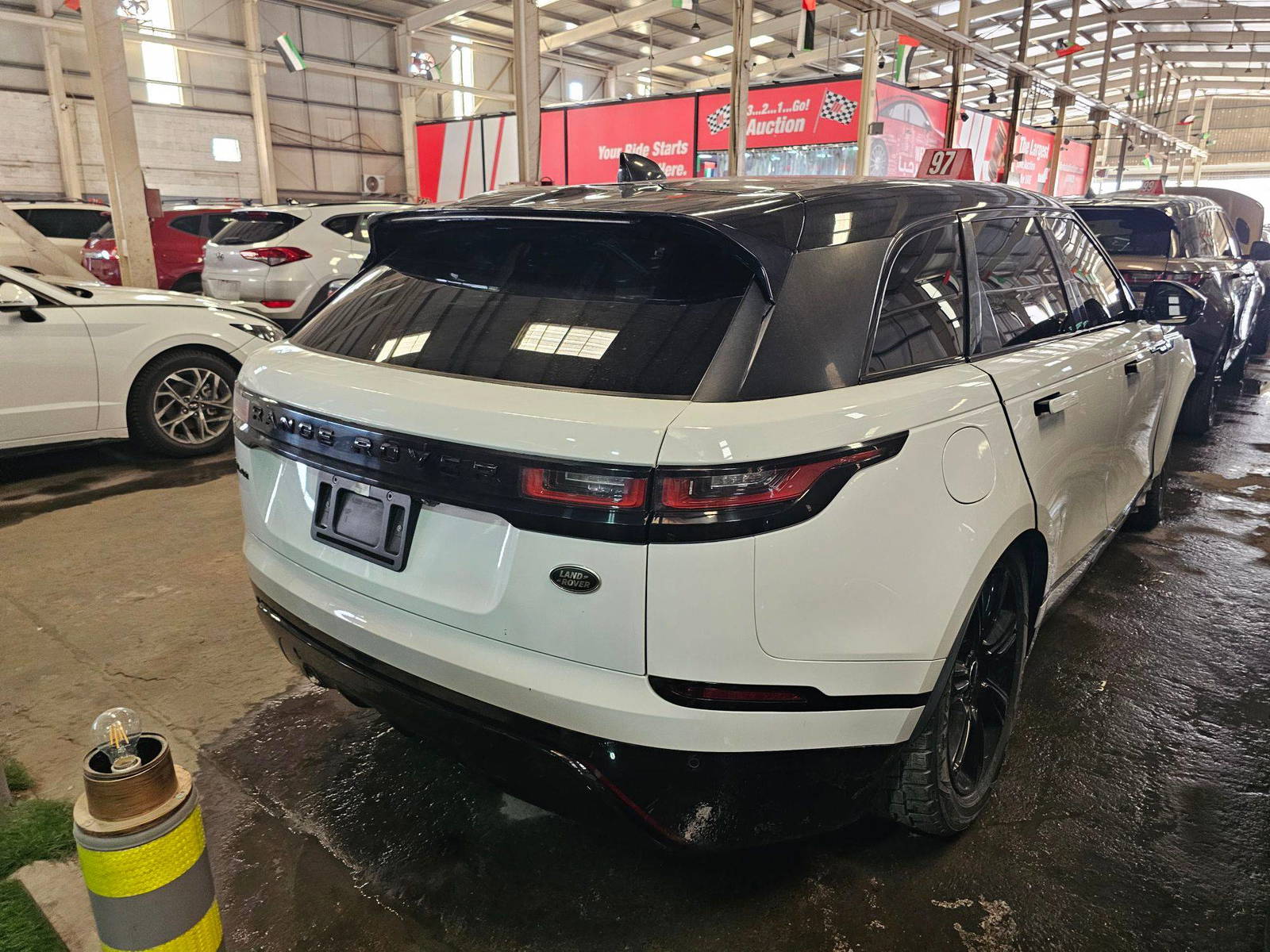 LAND ROVER RANGE ROVER VELAR R-DYNAMIC S 2023 - Marhaba Auction Used Cars - Image 5
