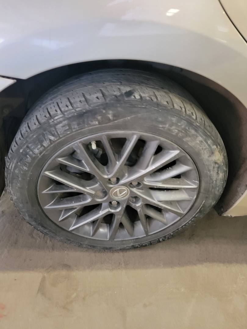 2018 LEXUS ES 350 — 38771 Miles — Lot 0JU086033 — Main - Marhaba Auctions Used Cars - Image 9