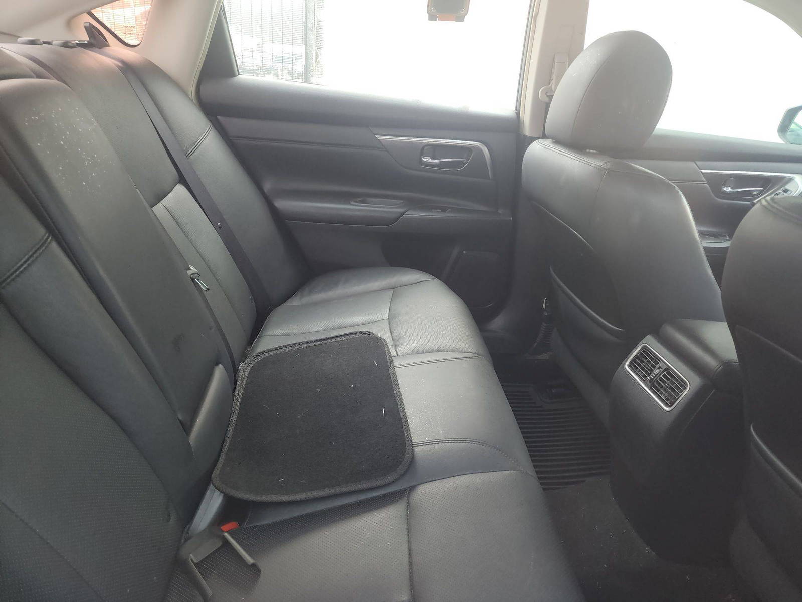 2013 NISSAN ALTIMA — 180618 Miles — Lot 68270783 - Marhaba Auctions Used Cars - Image 9