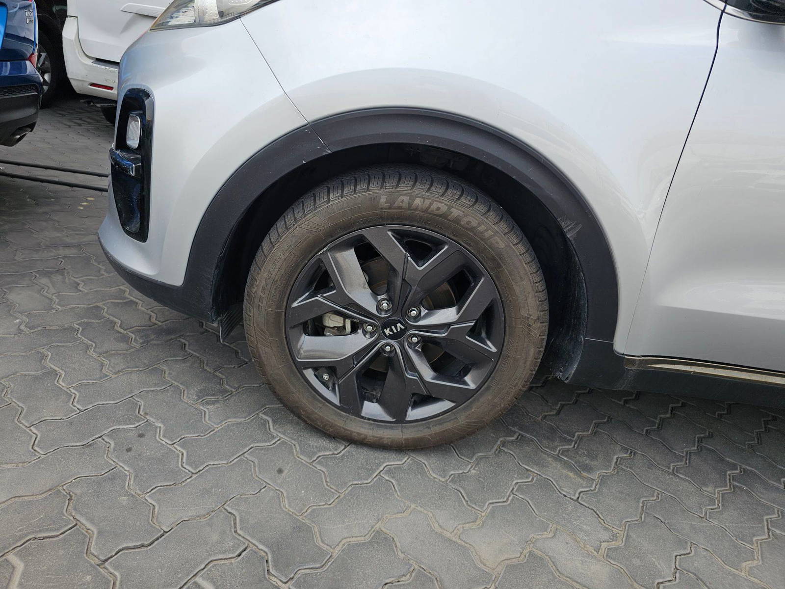2020 KIA SPORTAGE — 124440 Miles — Lot L7656538 — Souq - Marhaba Auctions Used Cars - Image 10