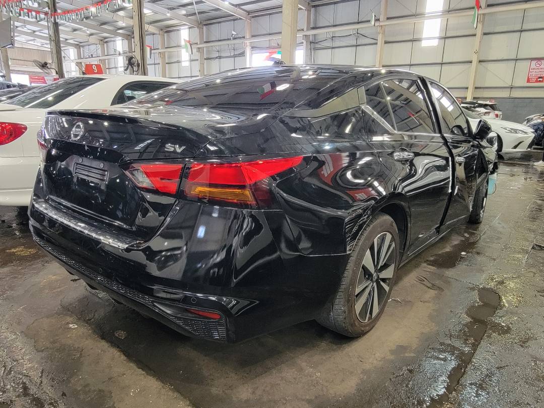 2022 NISSAN ALTIMA — 45611 Miles — Lot 40565479 — Main - Marhaba Auctions Used Cars - Image 3