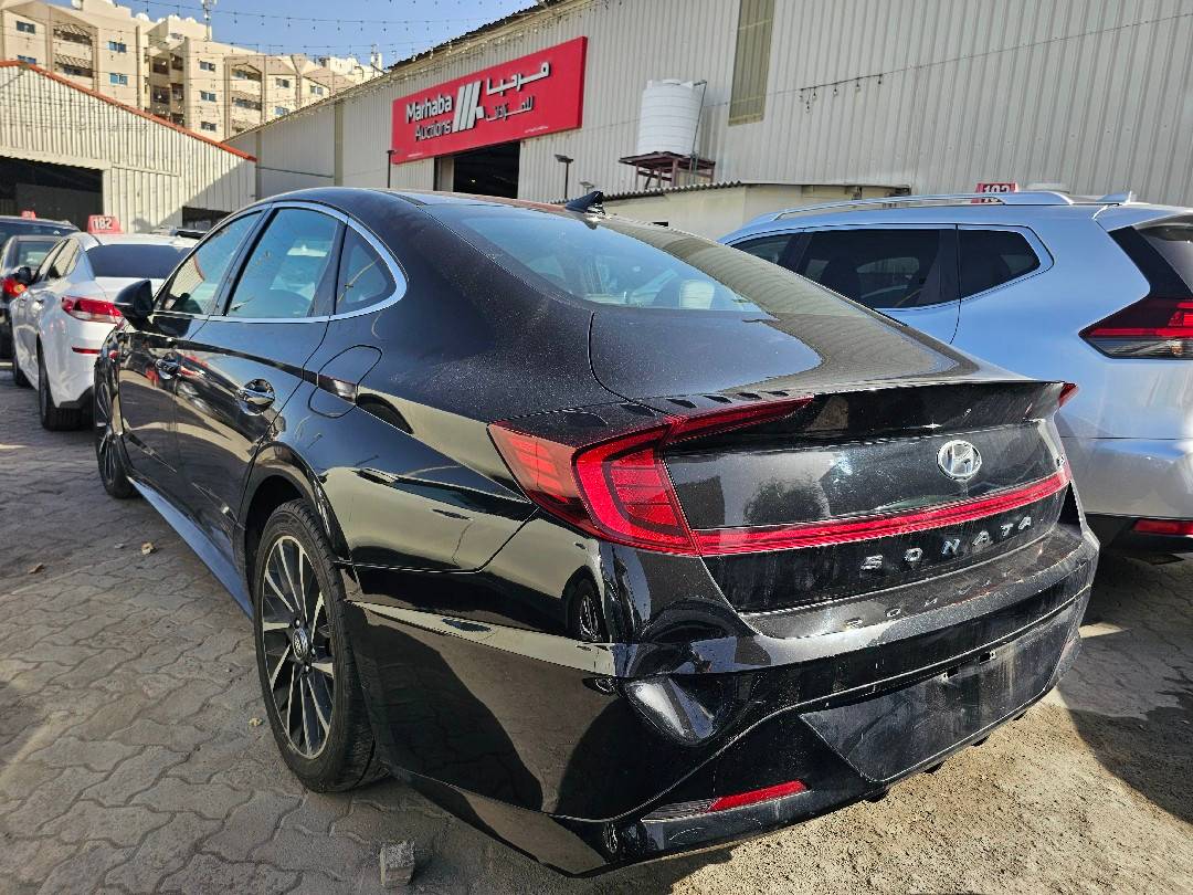 HYUNDAI SONATA