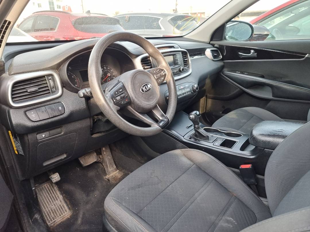 2017 KIA SORENTO — 166018 Miles — Lot 214587 — Ind. 12 - Marhaba Auctions Used Cars - Image 7