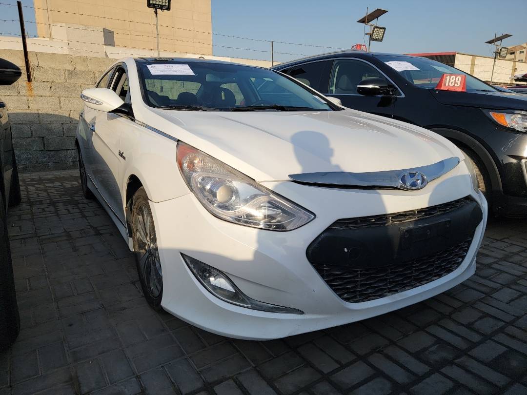 2014 HYUNDAI SONATA — 213730 KM — Lot A112717 — Main - Marhaba Auctions Used Cars - Image 5