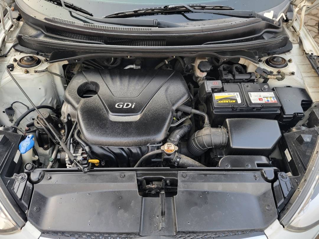 2012 HYUNDAI VELOSTER — 200657 KM — Lot CU038775 — Main - Marhaba Auctions Used Cars - Image 11