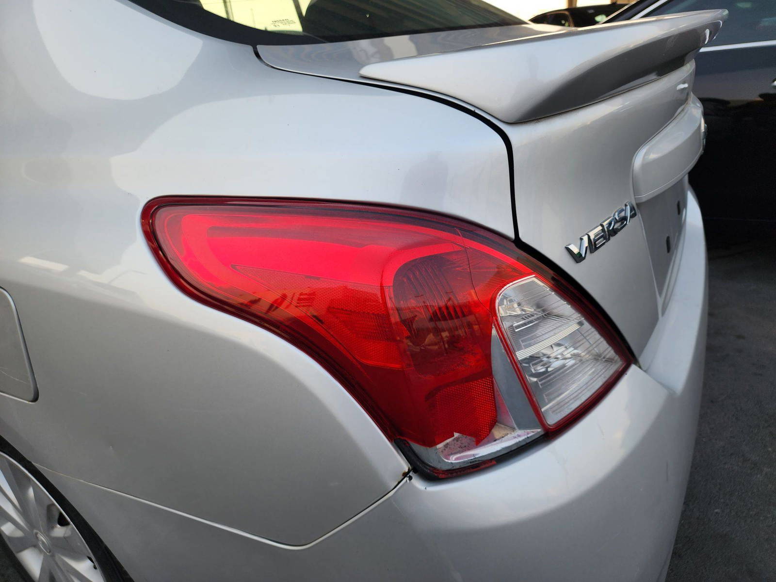 2018 NISSAN VERSA — 171550 Miles — Lot 37571 — Souq - Marhaba Auctions Used Cars - Image 12