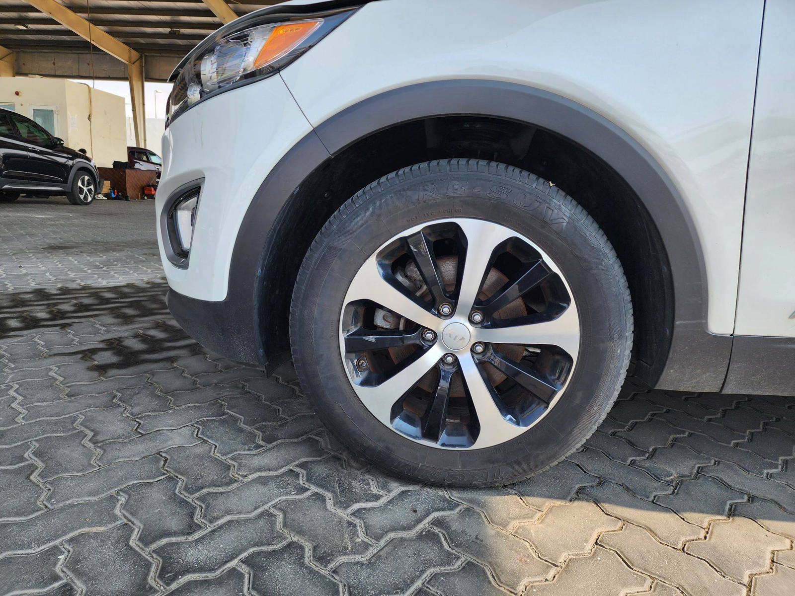 2018 KIA SORENTO — 91025 Miles — Lot 39345079 — Souq - Marhaba Auctions Used Cars - Image 11