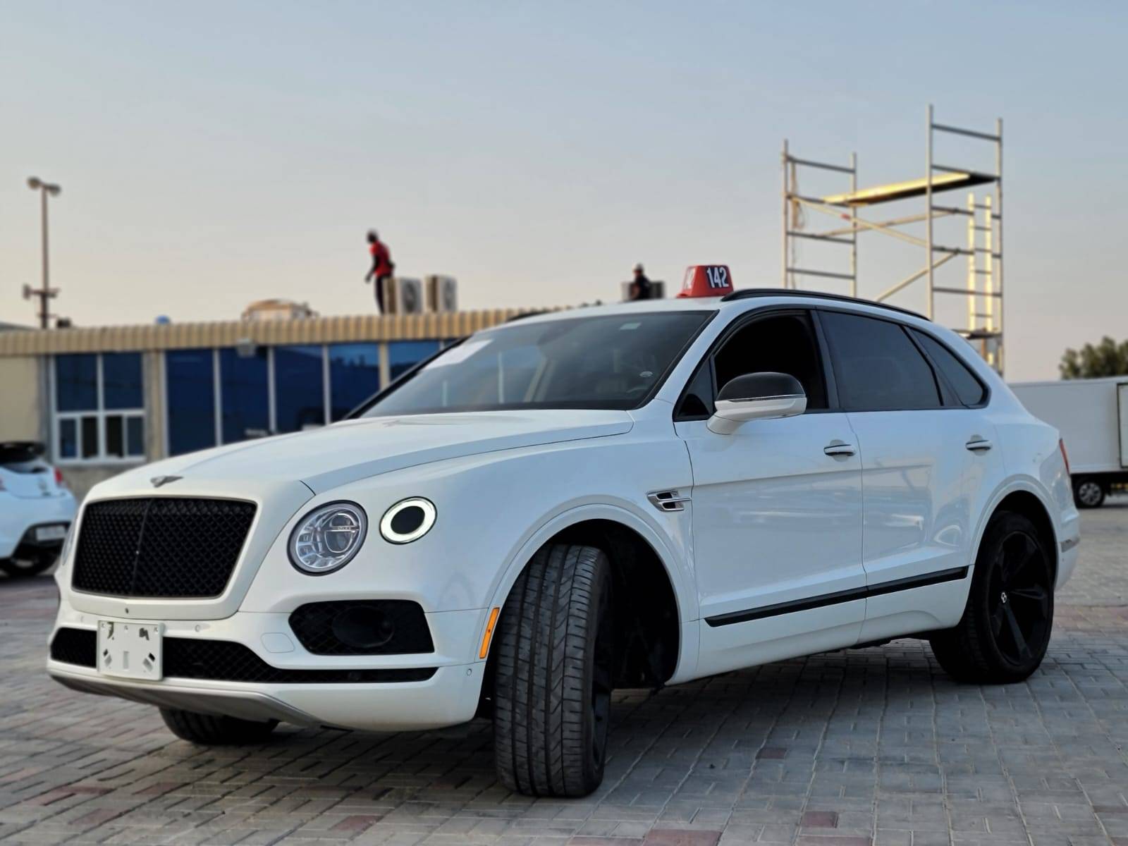 BENTLEY BENTAYGA 2019 - Marhaba Auction Used Cars - Image 3