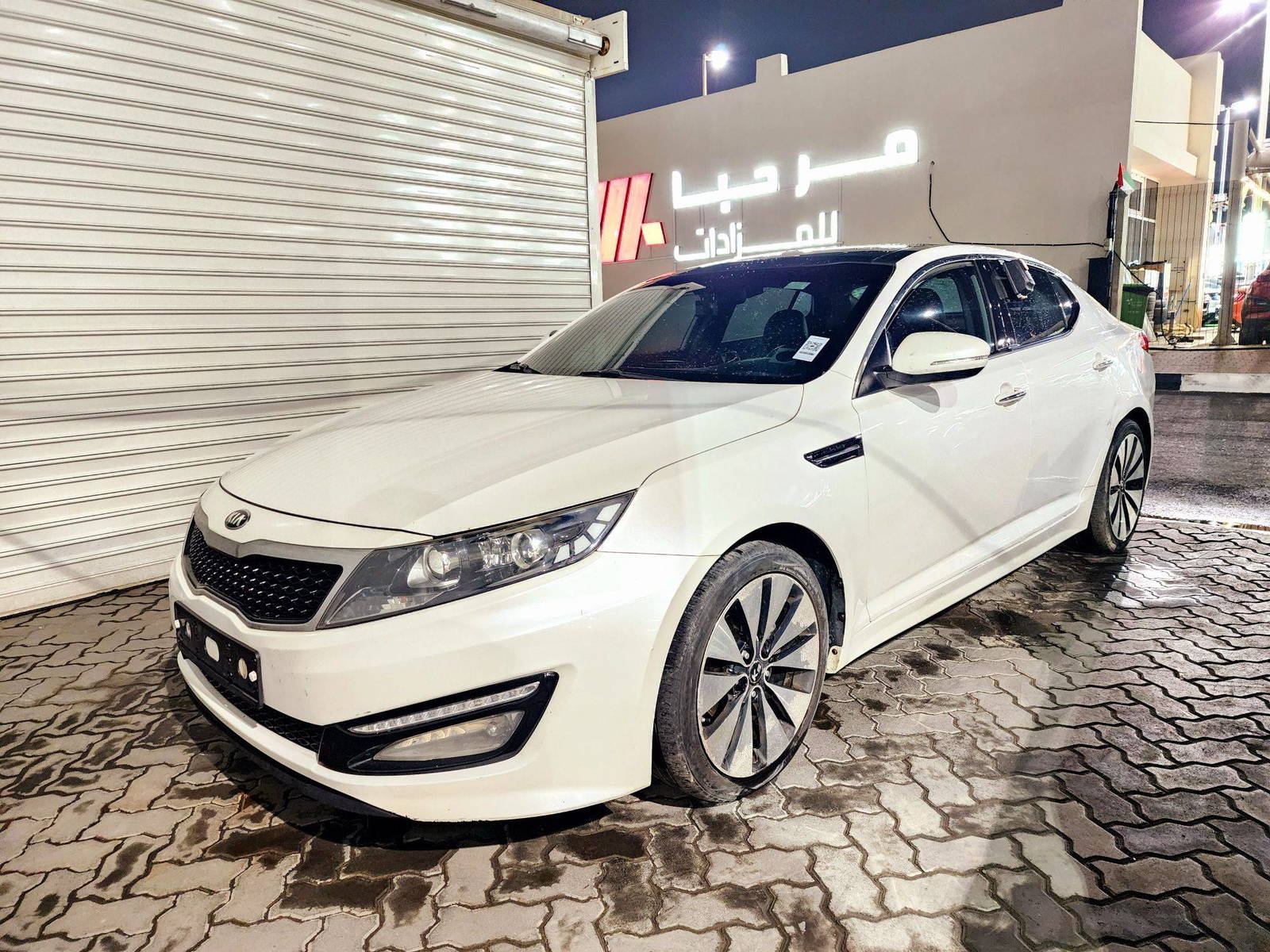 2011 KIA K5 — 71360 KM — Lot 062323 — Souq - Marhaba Auctions Used Cars - Image 5
