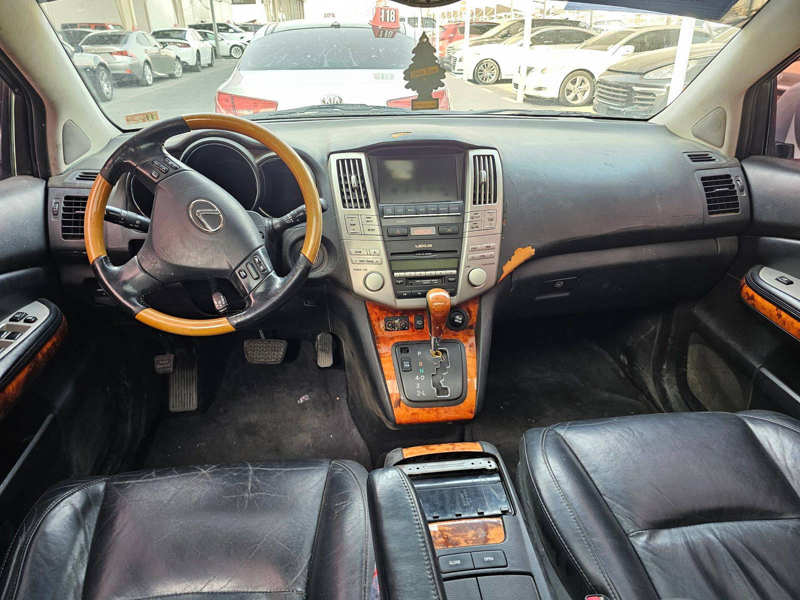 2006 LEXUS RX 330 — 245058 Miles — Lot UX6C101981 — Souq - Marhaba Auctions Used Cars - Image 7